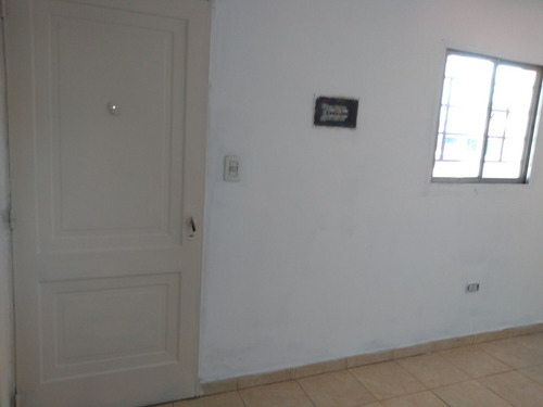 Alquiler - Ph 2 Ambientes Planta Alta Con Patio