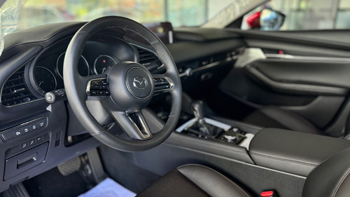 Mazda 3 Sedan GRAND TOURING AT MHEV