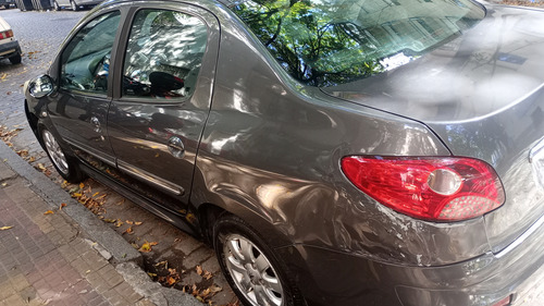 Peugeot 207 1.4 Sedan Xs