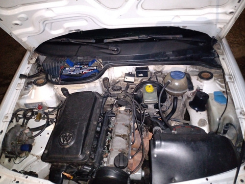 Imagem 6 de 15 de Volkswagen Gol 1.0 At 8 Válvulas