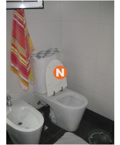 Casa En Venta, Cantegril, Punta Del Este, 5 Dormitorios.- Ref: 208995