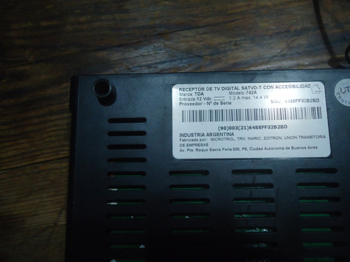 Receptor De Tv Digital Con Accesibilidad Tda Con Control Negro (Usado)