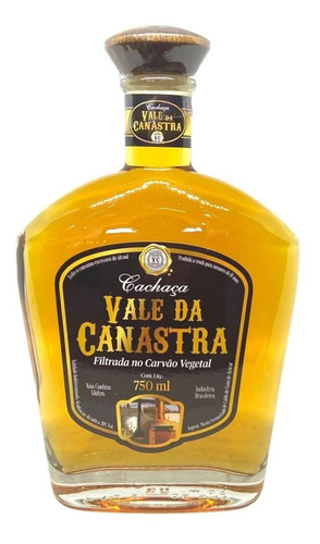 Vale Da Canastra cachaça ouro magnate 750ml