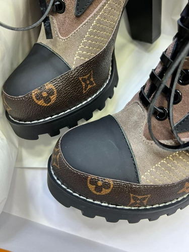 Imagen 5 de 5 de Botas Botines Louis Vuitton Star Trail Mujer