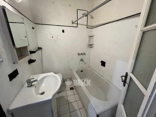 Bartolome Mitre Al 2600 - Lateral 77 M2 Impecable
