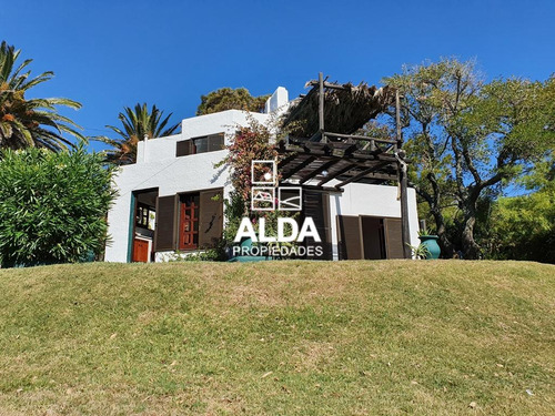 Casa Punta Fria Piriápolis 4 Dorms Venta Ca201380