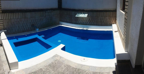 Imagen 9 de 13 de Vanessa Guerrero Vende Town House Tucacas