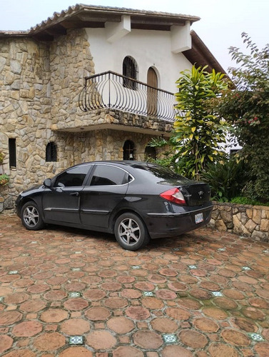 Vendo Espectacular Casa De 250 M2, 6h, 5b, 6pe - Ref. 240.000