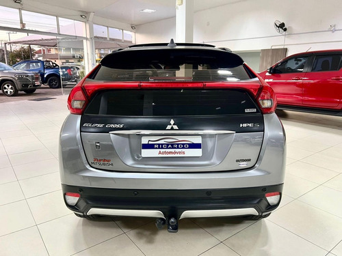 Mitsubishi Eclipse Cross Hpe-s Outdoor 1.5 Awc Aut
