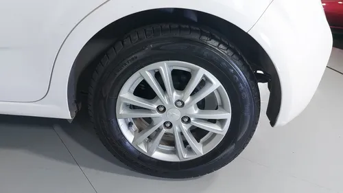 Chevrolet Sonic 1.6 AT K LT