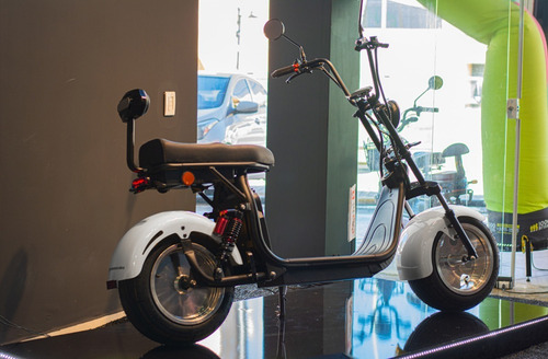 Imagem 6 de 8 de Scooter Eletrica Mob 3000