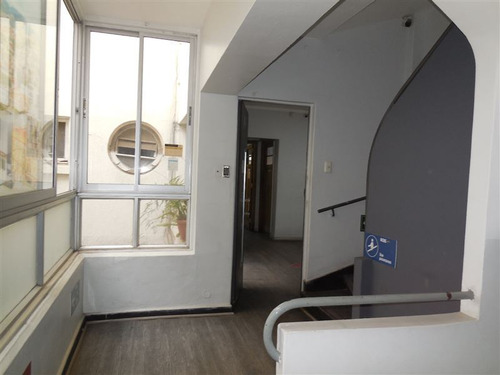 Edificio De Oficinas U Otros En Venta En Providencia