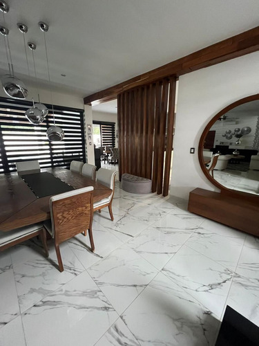 Casa En Venta De Entrega Inmediata En Rpivada Blue Cedar, Kikteil.
