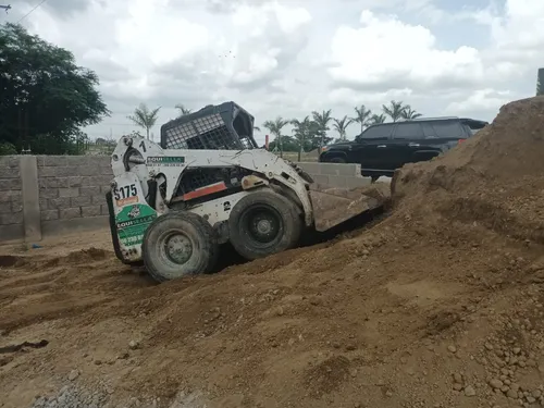 Minicargador Bobcat S 175