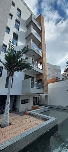 Departamento De 2ambientes En Venta - Castelar Norte