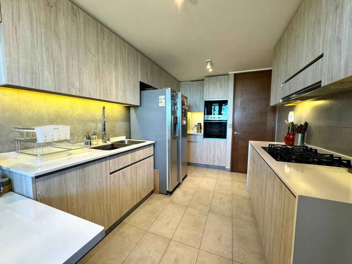 Imagen 5 de 20 de Gran Penthouse En Condominio Alcalá