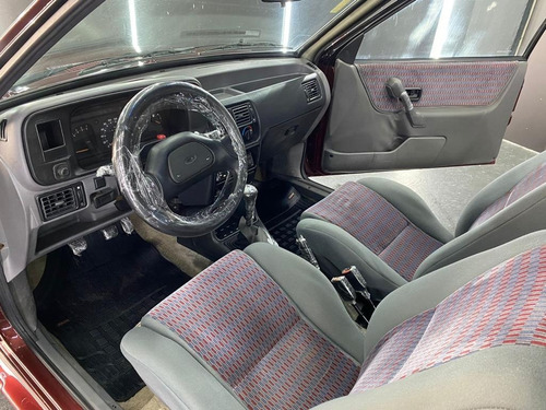 Imagem 5 de 15 de Ford Escort Xr3 1.8 Com Ar Condicionado Maravilhoso