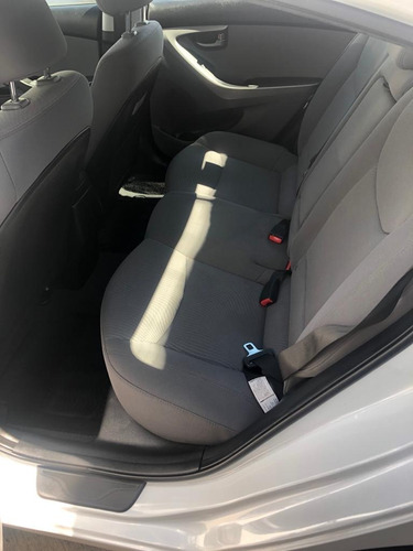 Hyundai Elantra Gls 1.8l Gls At 2015