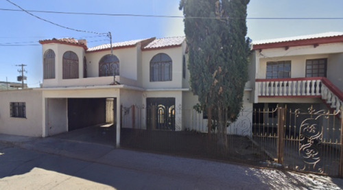 Venta De Casa En Librado Rivera, Flores Magon, Parral. Sh05