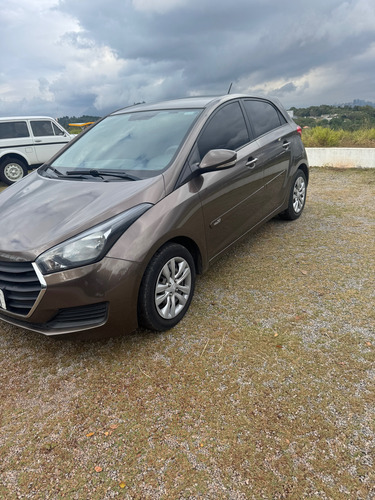 Hyundai HB20 1.0 Comfort Plus Turbo Flex 5p