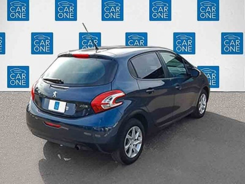 Imagen 15 de 16 de Peugeot 208 Allure 1.5 2014