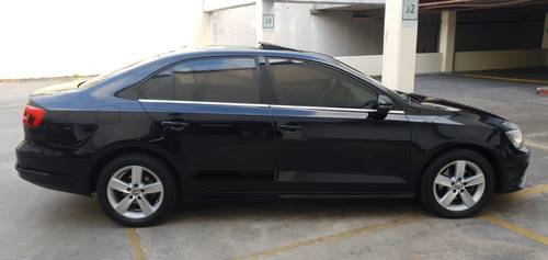 Volkswagen Vento 2.5 Luxury 170cv