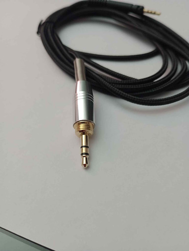 Cable De Audio 3.5mm A 2.5mm Repuesto Para Akg K361 K371 Bt (Usado)