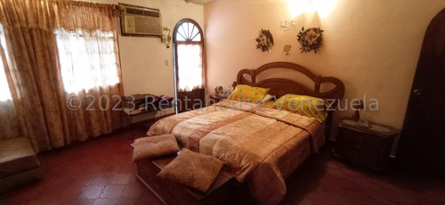 Casa En Venta Sector Niño Jesus El Limon Rah 25-14251 Meglisf