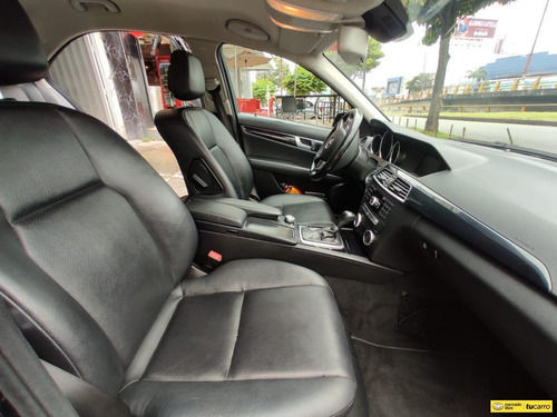 Imagen 11 de 14 de Mercedes Benz Clase C 180 1.8 Turbo