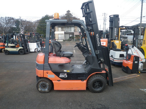 Autoelevador Toyota Electrico 2000 Kilos