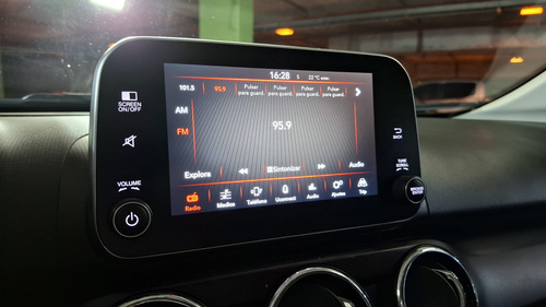Fiat Cronos 1.8 Precision