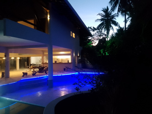 Instalação De Luminária E Leds De Alto Padrão