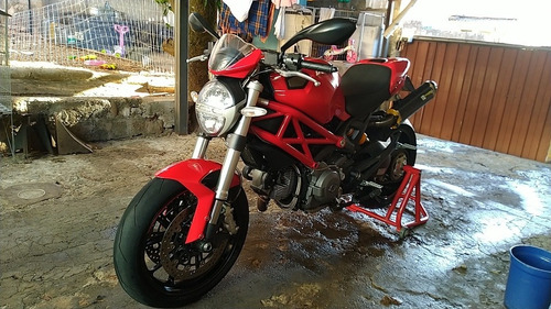 Imagem 3 de 8 de Ducati Monster 796