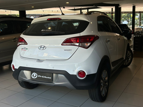 Hyundai HB20X 1.6 16V PREMIUM FLEX 4P AUTOMÁTICO