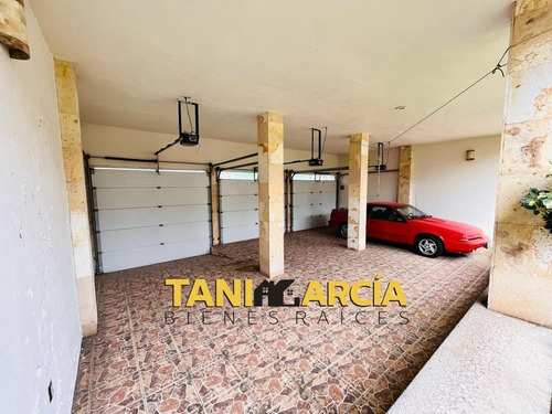 Vendo Casa En Cordoba Con Gran Jardin En Fraccionamiento 