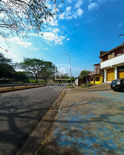 Venta Local Comercial A Pie De Calle, En El Roble, San Félix, Guayana, Bolivar, Venezuela