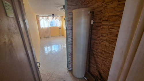 En Alquiler Apartamento En Tulipan San Diego Cod 252733