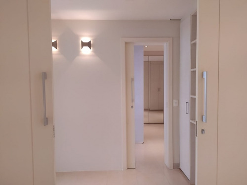 Imagem 19 de 23 de Vende-se Cobertura Com 350m² No Condomínio Cidade De Petrópolis Em Ribeirão Preto-sp, Com 4 Suítes, Salas Com 3 Ambientes, 6 Vagas De Garagem - Ap00010 - 68894583