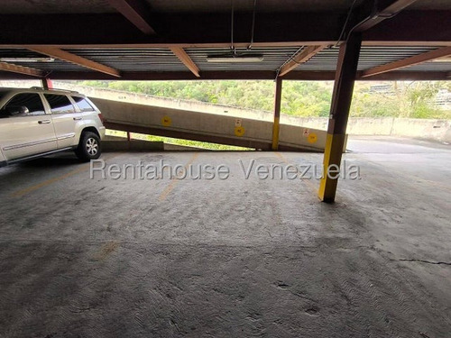 Apartamento En Alquiler En Los Naranjos Humboldt Totalmente Equipado Y Amoblado 25-22027 Jc