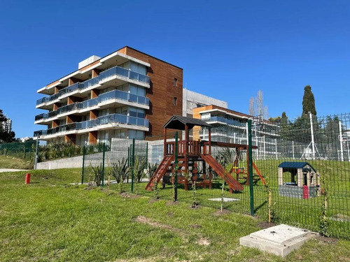 Imagen 23 de 23 de Divino Apartamento En Playa Mansa De 2 Dormitorios Para Alquilar - Solo Febrero