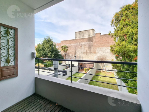 Imagen 18 de 30 de Venta Ph Departamento Casa Triplex 4 Ambientes Cochera Jardín Playroom Florida Olivos