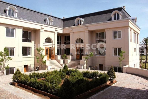 Imagen 1 de 11 de Departamento En Venta Ubicado En Chateau Del Palmar, El Palmar, Nordelta