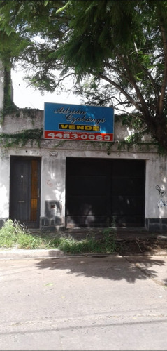 Castelar Sur. S/somellera Al 900- Americana 3 Amb C/garage-b