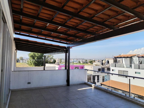 Casa En Venta En Cholula, San Andrés, Puebla Con Vista A La Iglesia