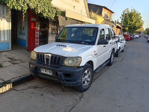 Mahindra Pik-Up Xl D/C 4X2 Eiv