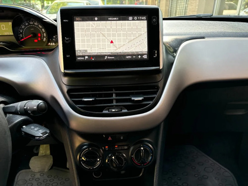Peugeot 208 1.6 Allure Nav Tiptronic