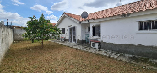 Imagen 20 de 21 de Leida Falcon Rentahouse Vende Townhouse En La Cumaca San Diego 23-642 Lf