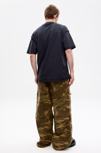 Remera Bullbenny Regular Fit Estructura Manga Corta Bordada