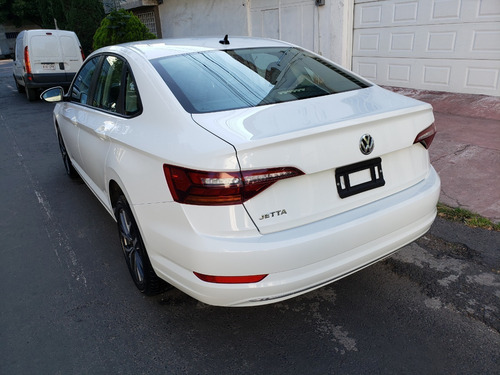 Imagen 9 de 12 de Volkswagen Jetta