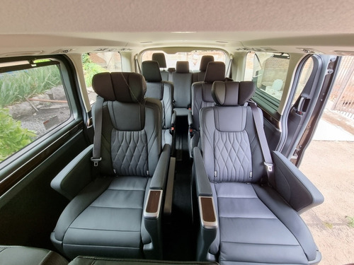 Imagen 14 de 14 de Toyota Hiace 2023 2.8 Tdi Wagon 6at 10a